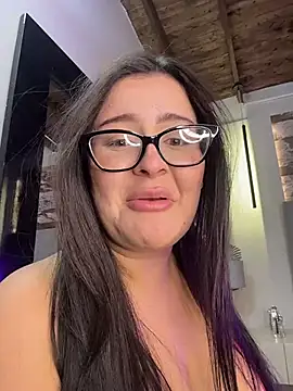 VioletaMaddox webcam