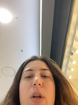 kate_nicepops999114 webcam