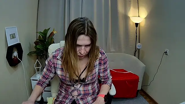 TessaDaybreak webcam