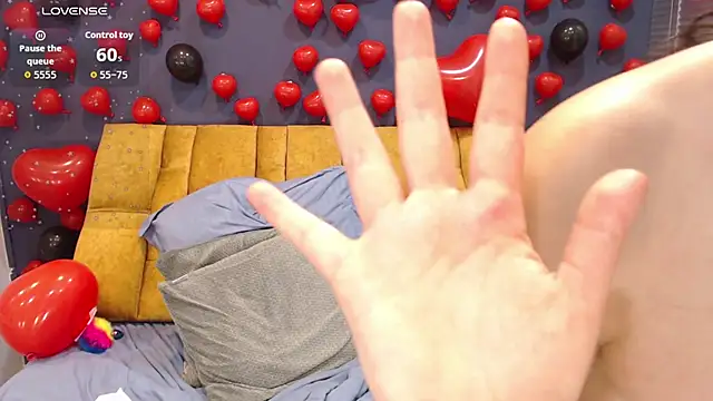 KendraaSimons webcam