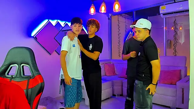 Houseofwarrios webcam