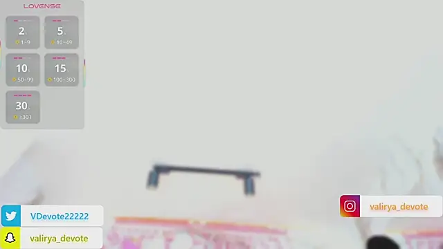 valirya_devote webcam
