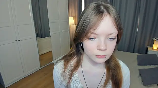 LavenderMitten webcam