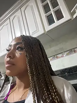 AngelaRoberts webcam