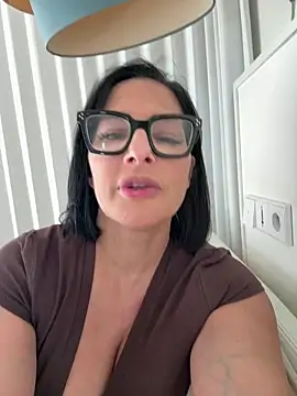 French_mature webcam