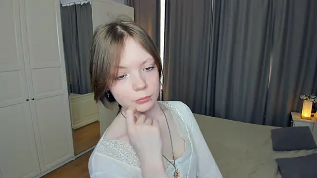 LavenderMitten webcam