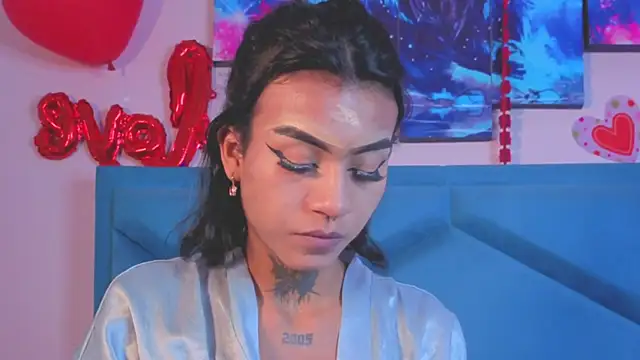 Kaataleya_horny webcam