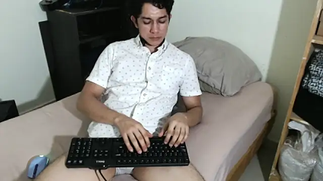 dilandalanelgurudelamor - Dilandalanelgurudelamor's free webcam