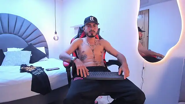 MatthewCullen webcam