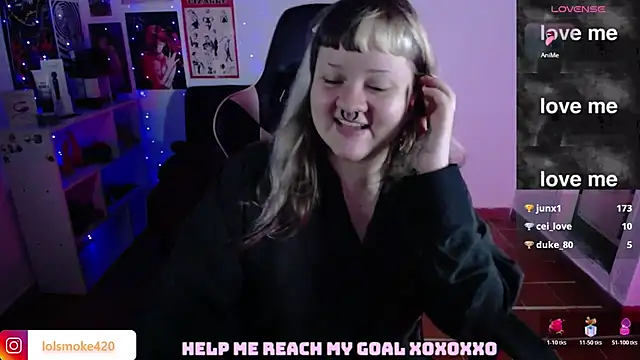 Bdsm_and_fries webcam