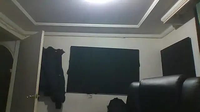 Elmonojojoi98 webcam