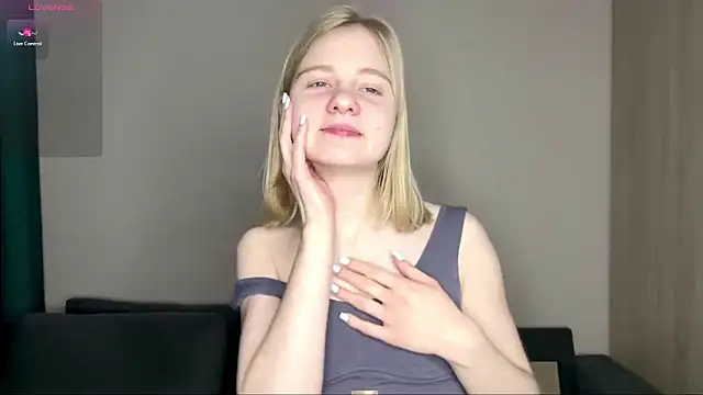 OdelinaFicken webcam