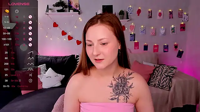 velvet_cherry_ webcam