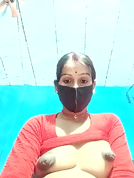 Nandani-758 webcam