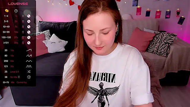 velvet_cherry_ webcam