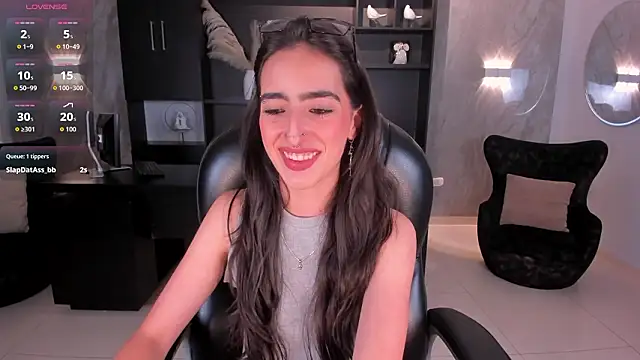 LarisaSmirnov webcam