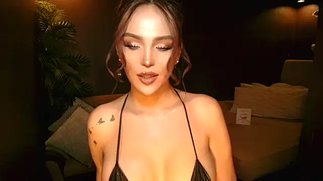 xxMADAMExx webcam