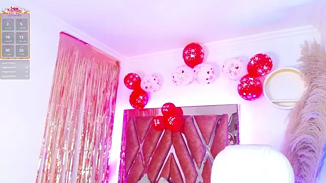 Aurora_Brownn webcam