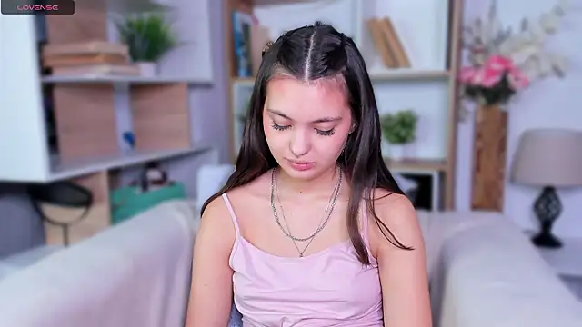 FunnyyMonkeyy webcam