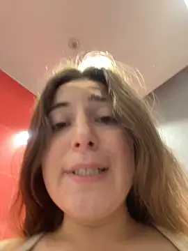 kate_nicepops999114 webcam