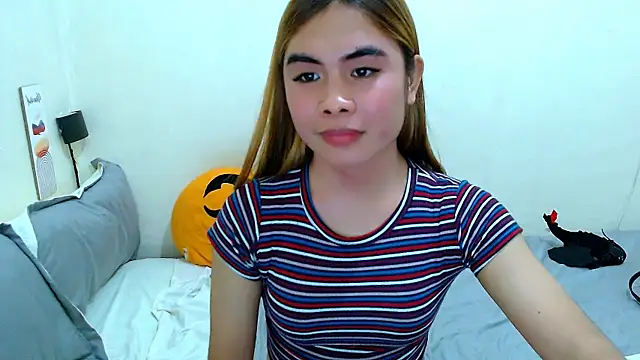 mikhaylahanderson webcam