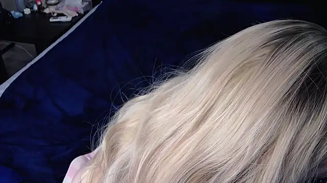 evapeach_ - Evapeach_'s free webcam - UK Sex Cams