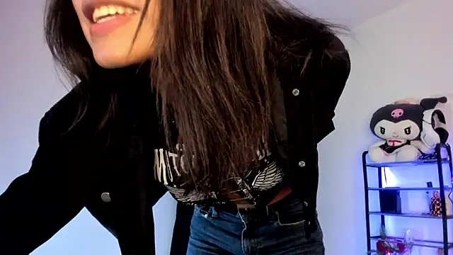 meganthompsonn22 webcam