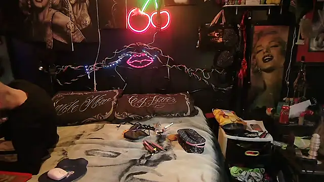 Splash_Queen420 webcam