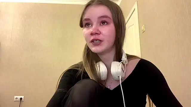 AgnesShy_ webcam