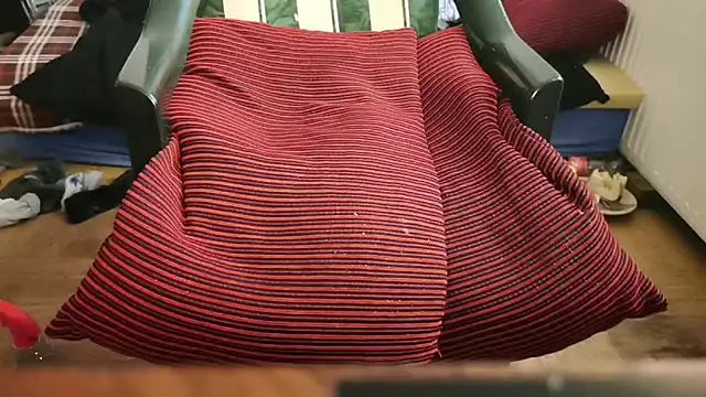 Lucas1andOnly4Girl webcam