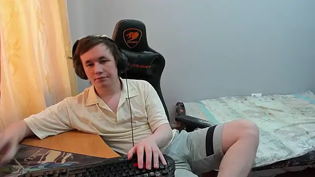 iliaskrislove webcam