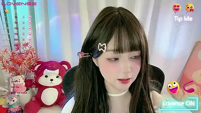 美女CLaire-5在线直播