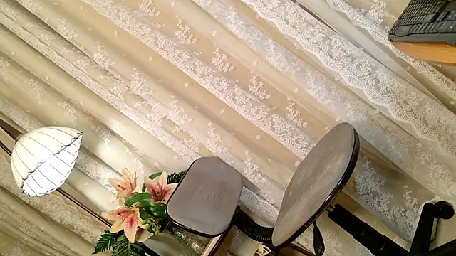 PrettyStranger webcam