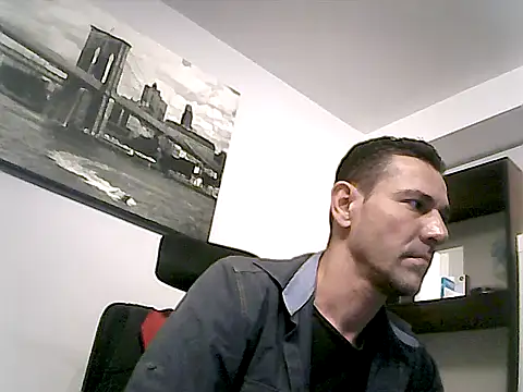 mastercharisma35 webcam