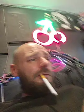 daddyandsplashqueen - DaddyAndSplashQueen's free webcam - UK Sex Cams