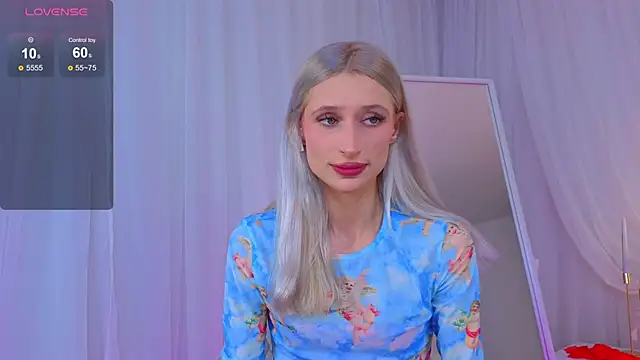 Monica_Leen webcam