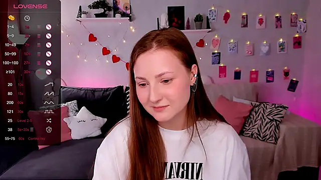 velvet_cherry_ - Velvet_cherry_'s free webcam