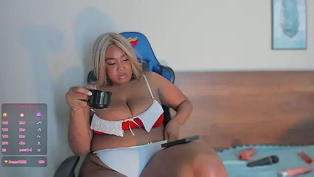 Niicol_Jenner webcam