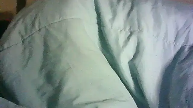 ON3YOULLN3VER_FIR3 webcam