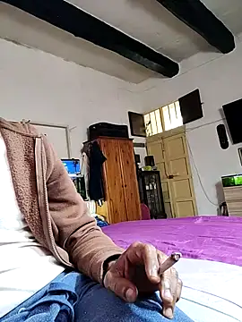 KeptupInosine webcam