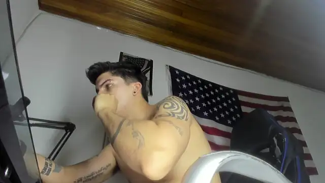 charlie_hotxxx webcam