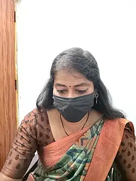 tamil_Sigappu_Roja webcam