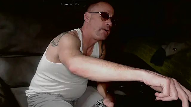 MISTERANDDEMI webcam