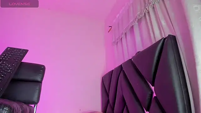 stephany_doll_ webcam