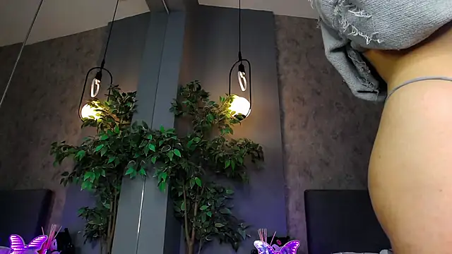 ScarlettJakobs webcam