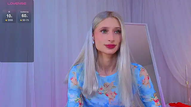 Monica_Leen webcam