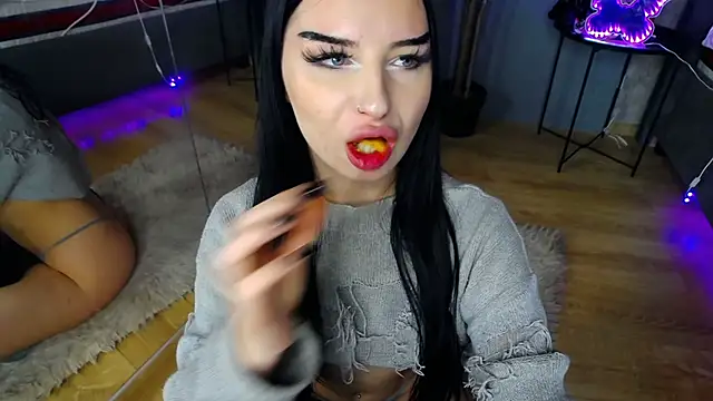 ScarlettJakobs webcam