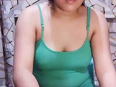 AsianHornyPussy69 webcam
