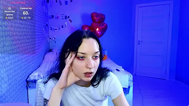 Escaped_Brides webcam