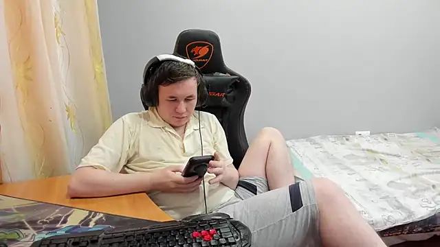 iliaskrislove webcam